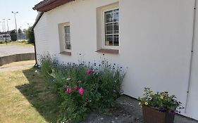Mały Biały Domek